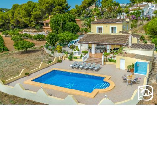 Villa Gema by Abahana Villas