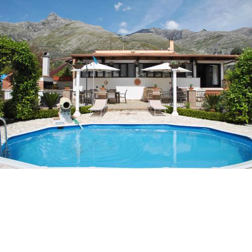 Villa Giselda con piscina