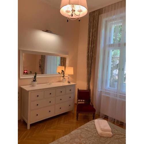 VILLA Giulietta@Royal apartm.PARKING in the garden