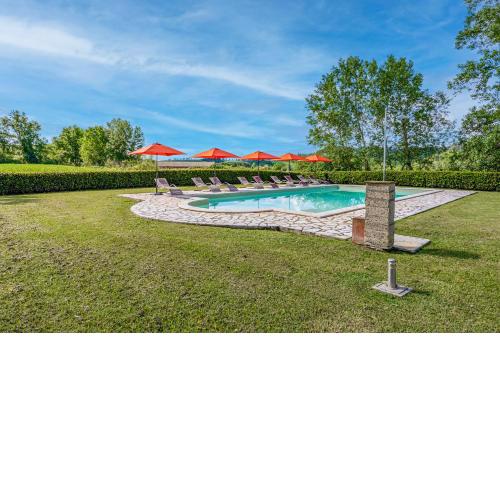 Villa Giunone With Pool Close to Volterra