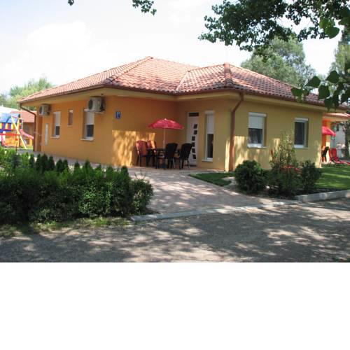 Villa Gracia Patince