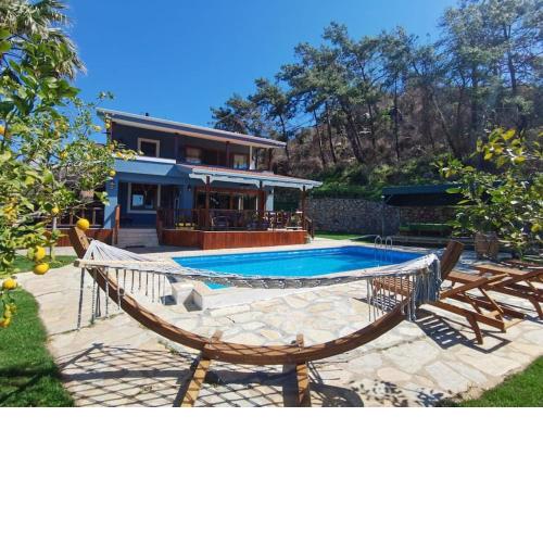 Villa Hemithea