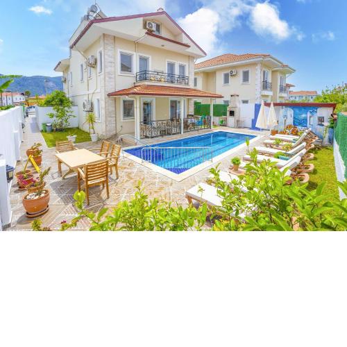 Villa Heyday