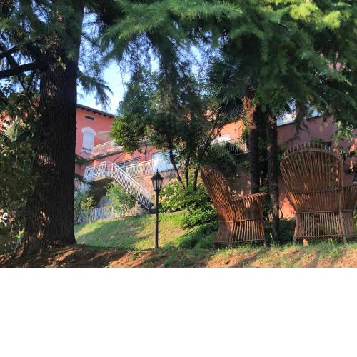 Villa House and Garden B&B