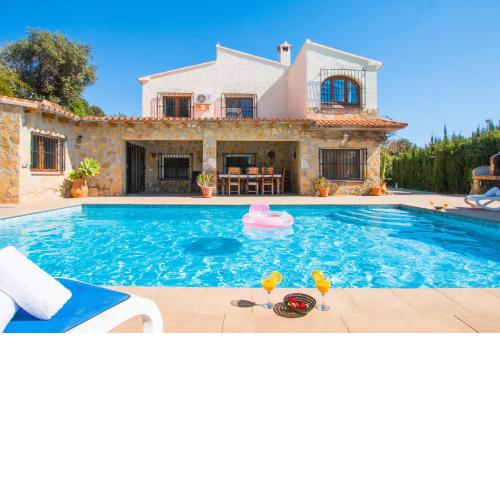 Villa Hugo 5 by Abahana Villas