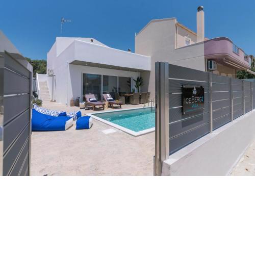 Villa Iceberg 2 with Pool