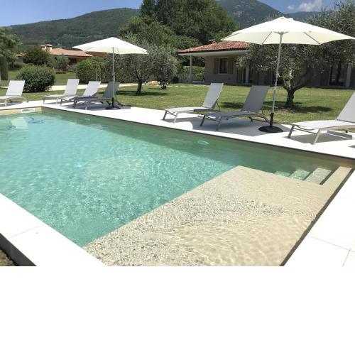 VILLA IDA - Regarda Travel