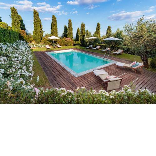 VILLA IL TINAIO Romantic Secluded Farmhouse with Private Pool