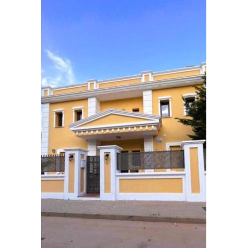 Villa Imperial - Chalet independiente en Marbella
