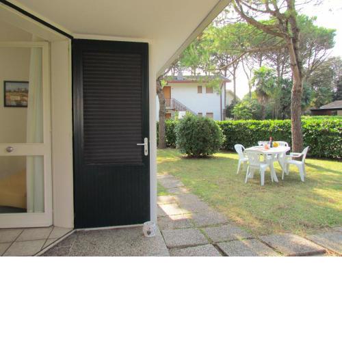 Villa in Bibione Pineda Near the Beach - Beach Place Included by Beahost Rentals