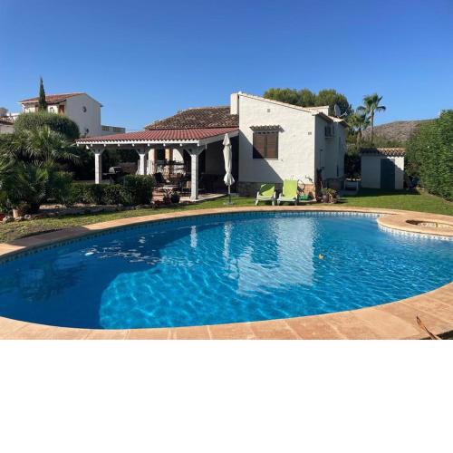 Villa in LaSella (Denia) with great pool and terraces