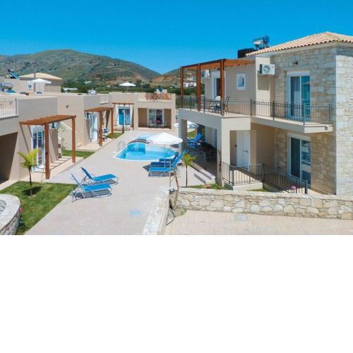 Villa in Nopigia with shared pool