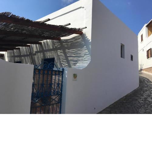 Villa in Panarea - Nespolo