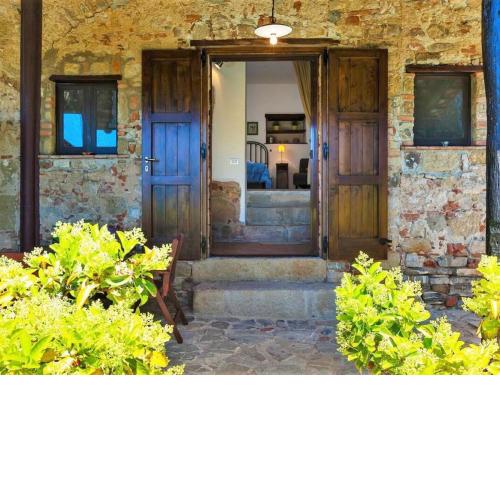 Villa in Velia only 2 steps away from the sea