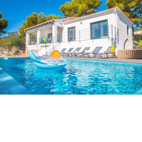 Villa Ipanema by Abahana Villas
