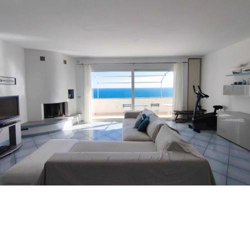 Villa Ischia Attico sul mare a Verezzi