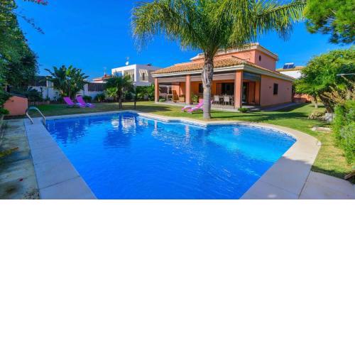 Villa Italia Conil de la Frontera by Ruralidays