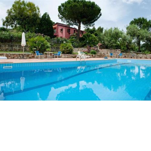 Villa Ivoni 1