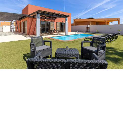Villa Jarcia by Calima Villas