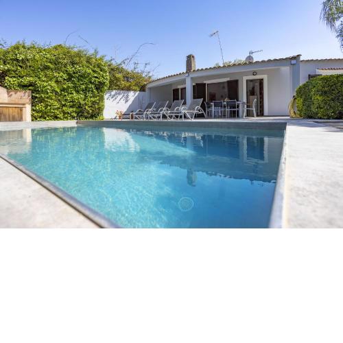 Villa Julieta 454