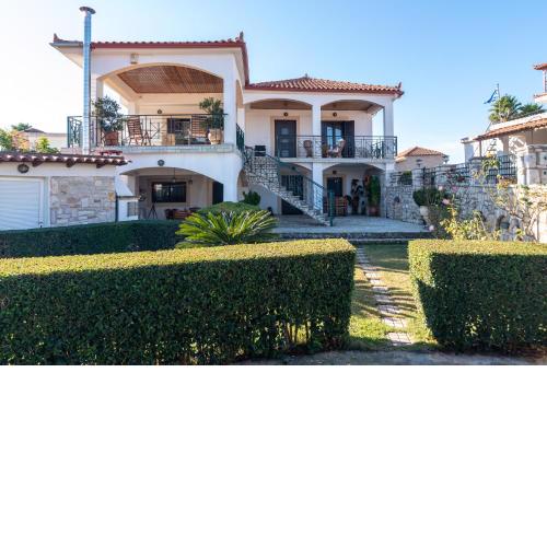 Villa Karpofora View