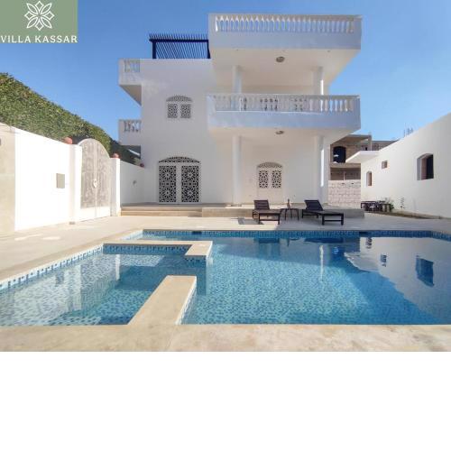 "Villa Kassar" PRIVATE villa with swimming pool near ancient sites!