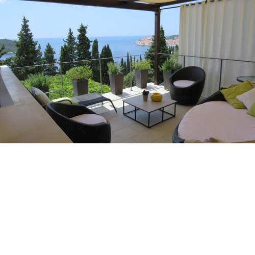 Villa King