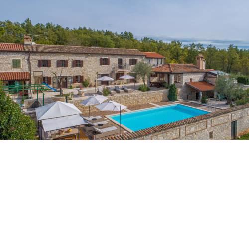 Villa Kluni