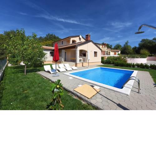 Villa Kmacici 598