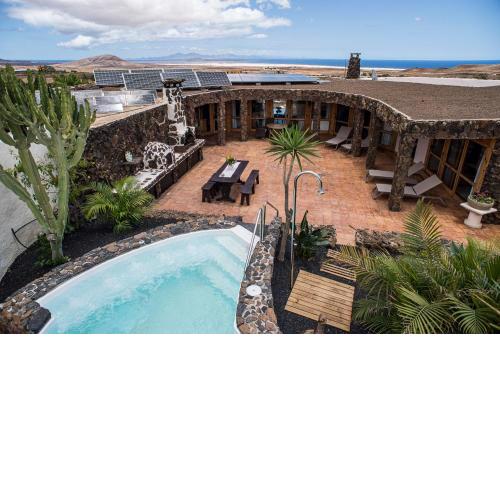 Villa "La Estrella" - el Paraíso with private Jacuzzi