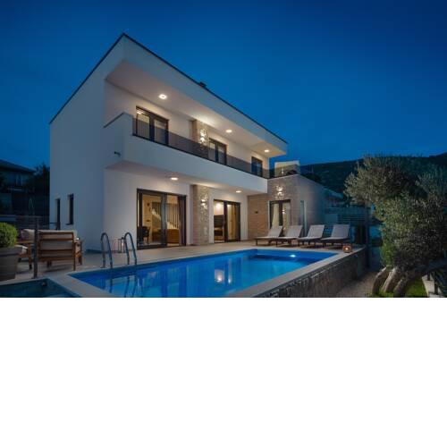 Villa La Familia