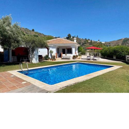 Villa La Higuera