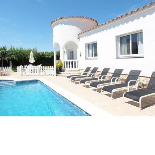Villa Laila