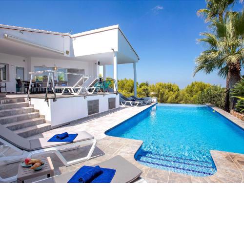 Villa Laureen by Interhome