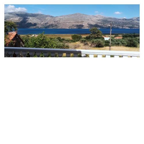 Villa Lazaratos - Breathtaking Bay & Mountain View