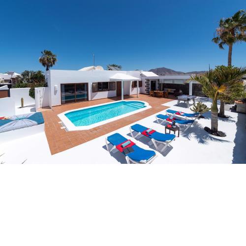 Villa Leon by Villa Plus