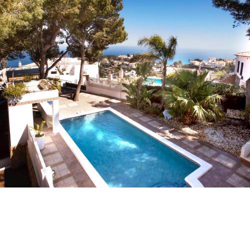 Villa Les Pins by Interhome