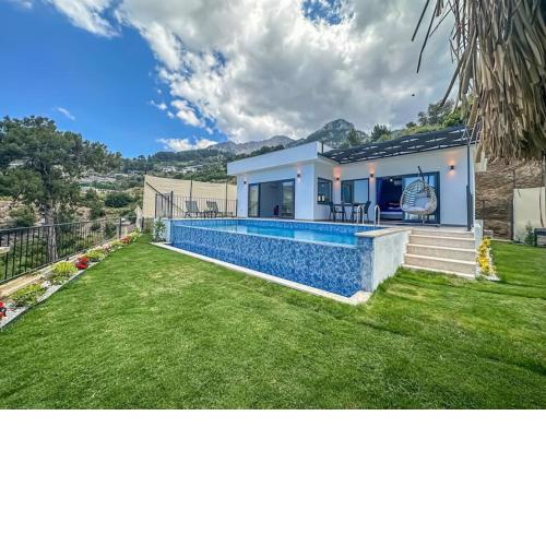 Villa Levissa Faralya Kirme Özel Havuz Bahçe