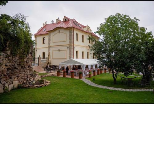 Villa Libosad