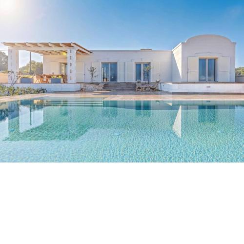Villa Lilla by Raro Villas