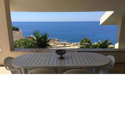 Villa Linda on the sea