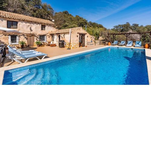 Villa Louisa Montefrío by Ruralidays