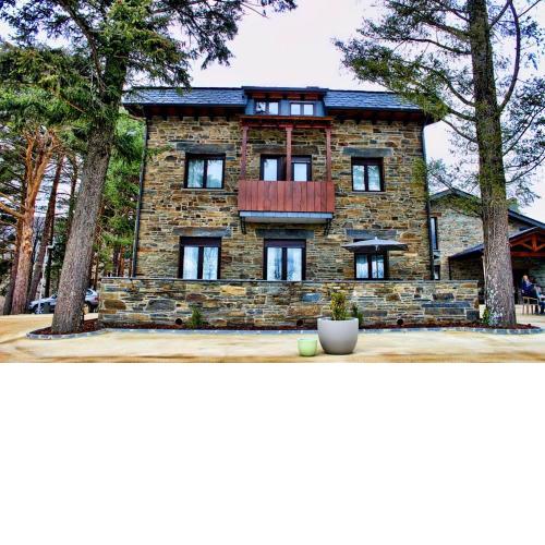 Villa Lucerna Sports & Hotel Resort