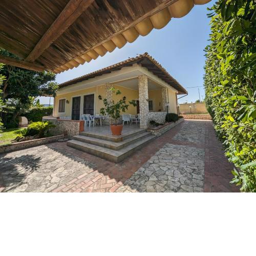 Villa Lucia Fontane Bianche