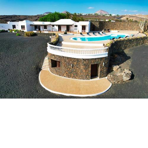 Villa Luciano "Spirit of the Canaries"