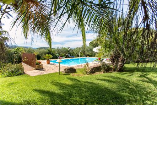 Villa Luna Smeralda ad Alghero villa con piscina ad uso esclusivo per 8 persone