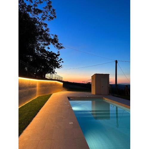Villa lussuosa con piscina e giardino 350m2