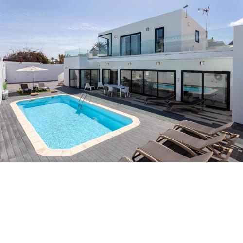 Villa Luxury Azul Private Pool and BBQ Corralejo By Holidays Home