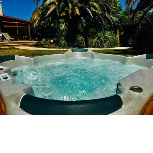 Villa Luxury Giardini D'oriente & Spa