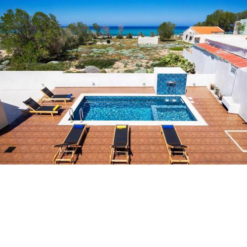 Villa Makisland with sea view